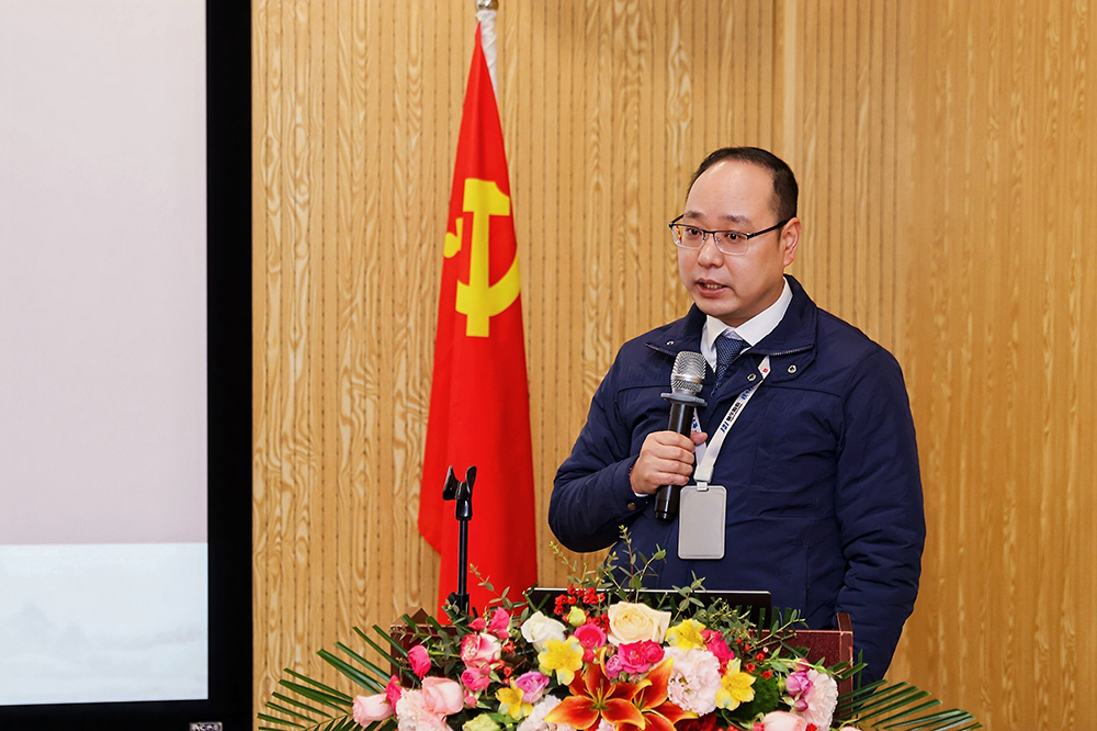 双精聚力 骐骥驰程 | 精华股份2025年度经营会议圆满召开(图6)